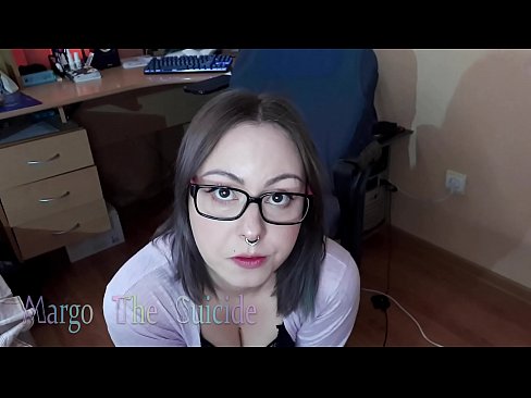❤️ Nwatakịrị nwanyị sexy nwere ugegbe na-eme Dildo nke ukwuu na igwefoto ❤️❌ Anal porn ❌❤